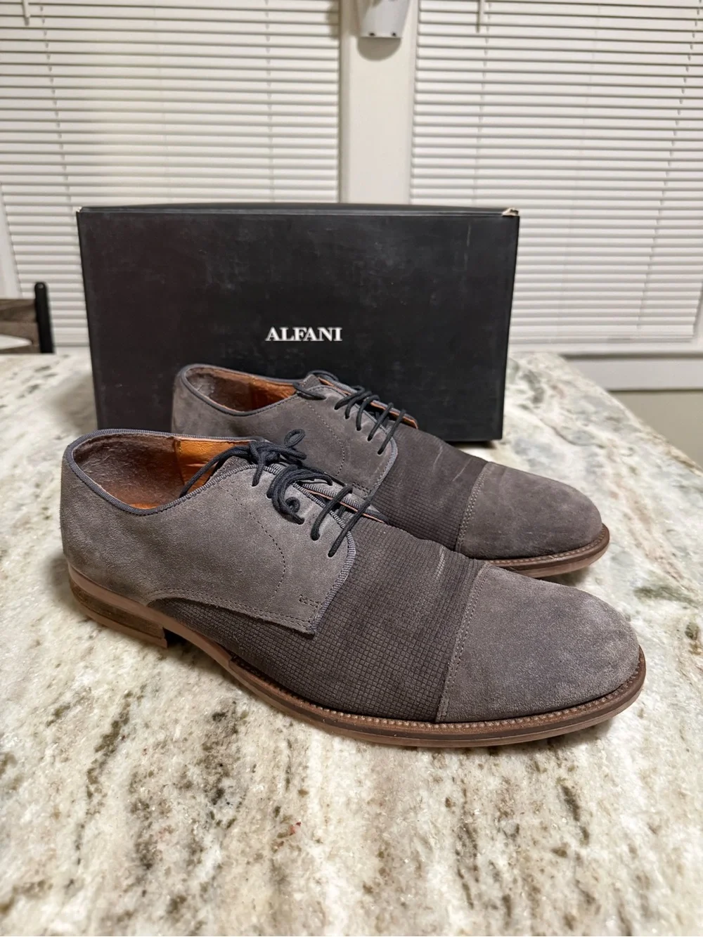 Alfani Eric Men’s 11.5M Gray Suede Leather Oxford Dress Shoes